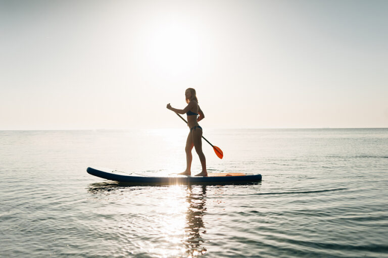 3 Reasons to Take Up Paddle-boarding