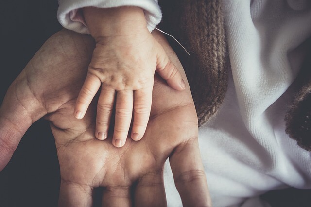 Spotlight on Hand Health: Simple Tips for Profound Pain Relief